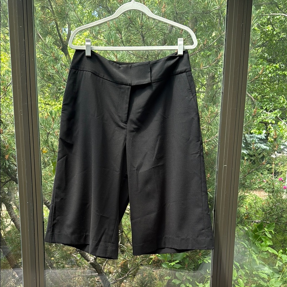 With Consideration New with Tags black Bermuda Shorts size XL